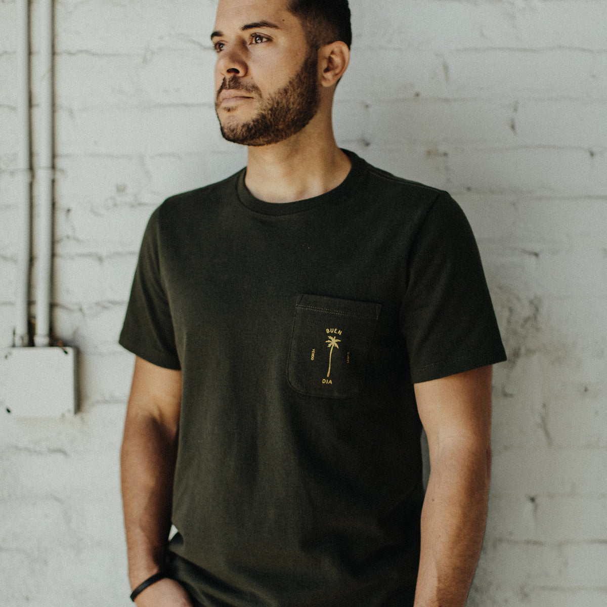 The Heavy Bag Tee in Buen Dia
