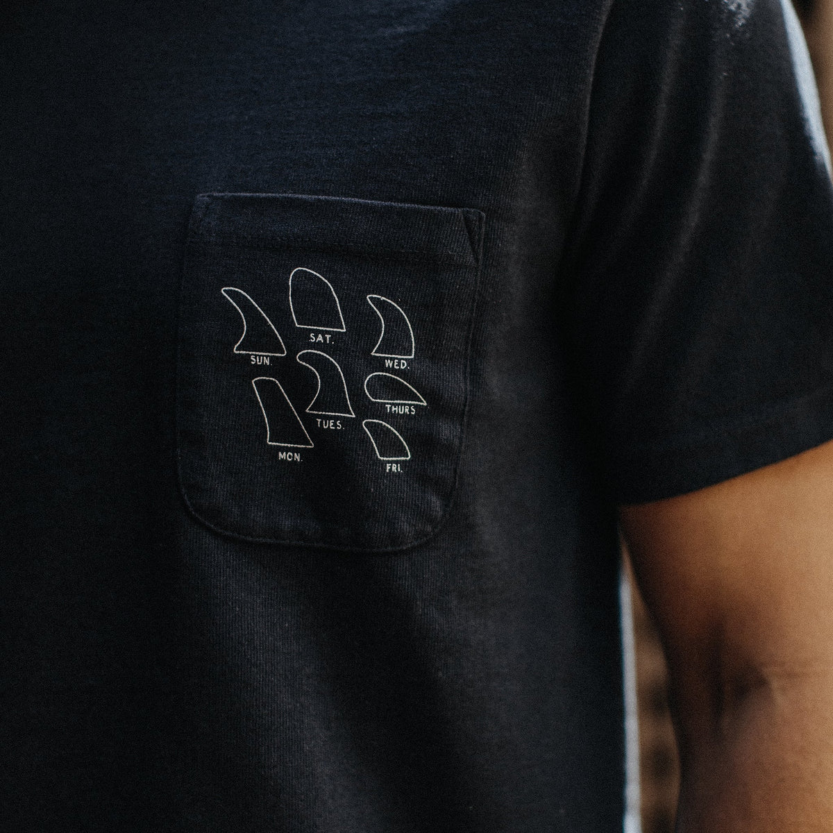 The Heavy Bag Tee in Daily Fins