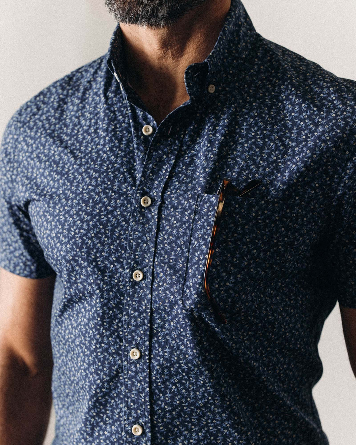 The Short Sleeve Jack in Falling Floral