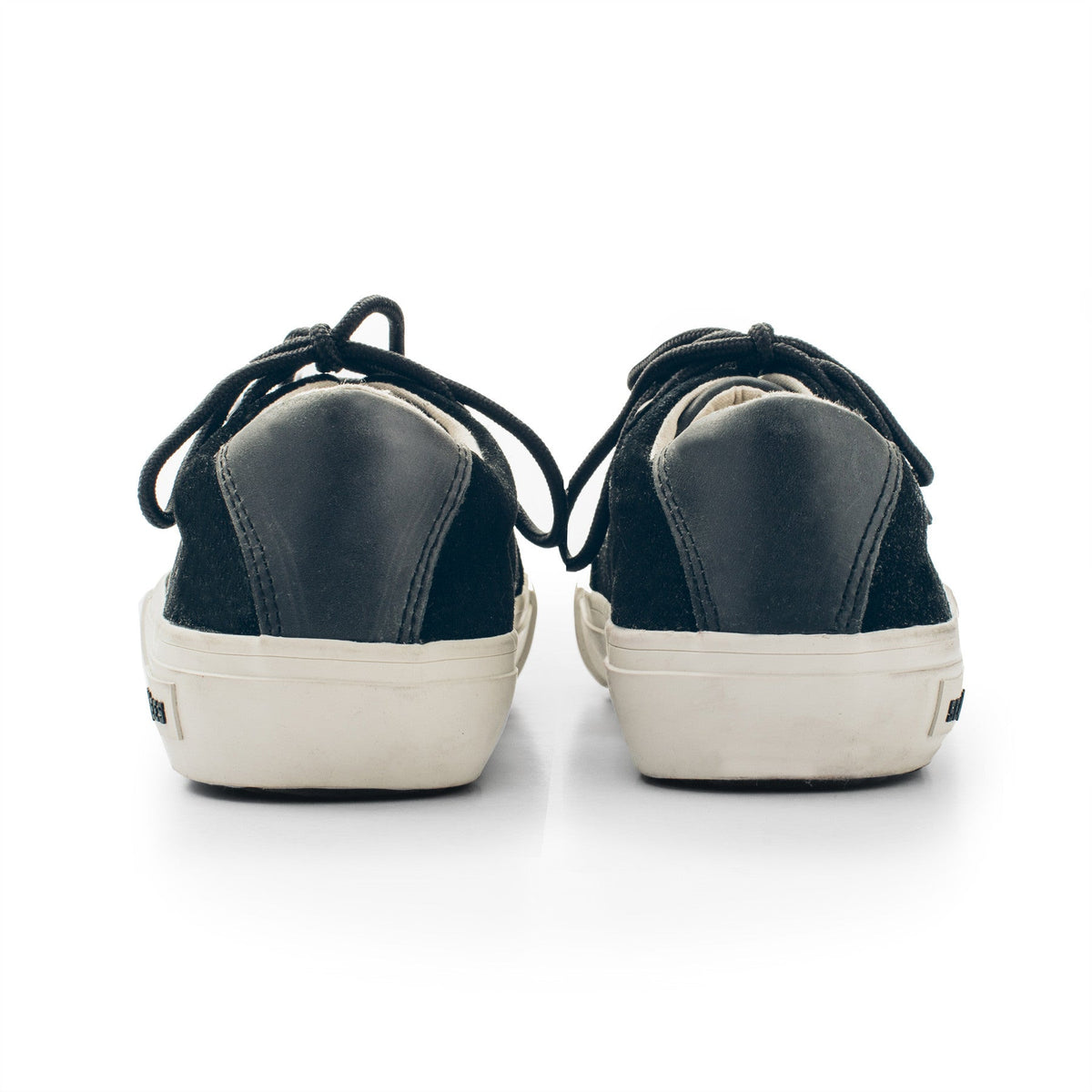 The Yosemite Hiker in Black