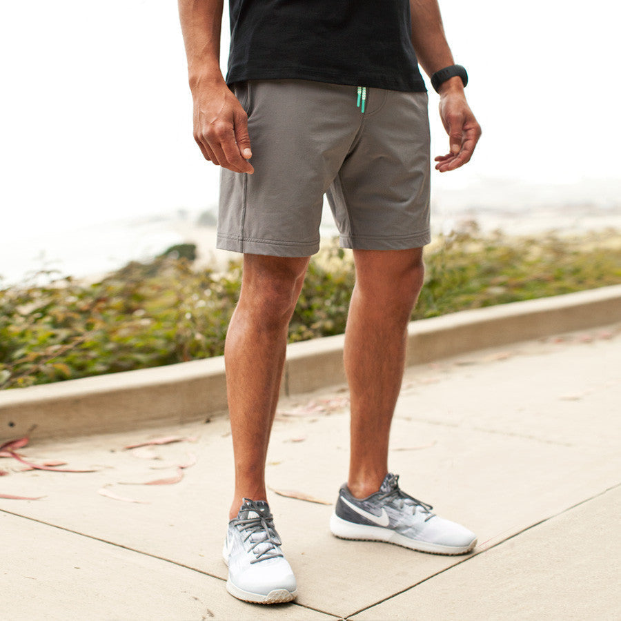 The Myles Everyday Short in Fog