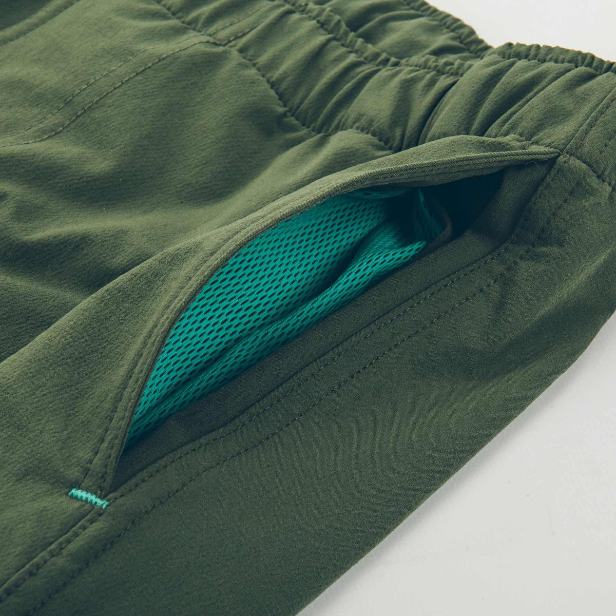 The Myles Everyday Short in Forest