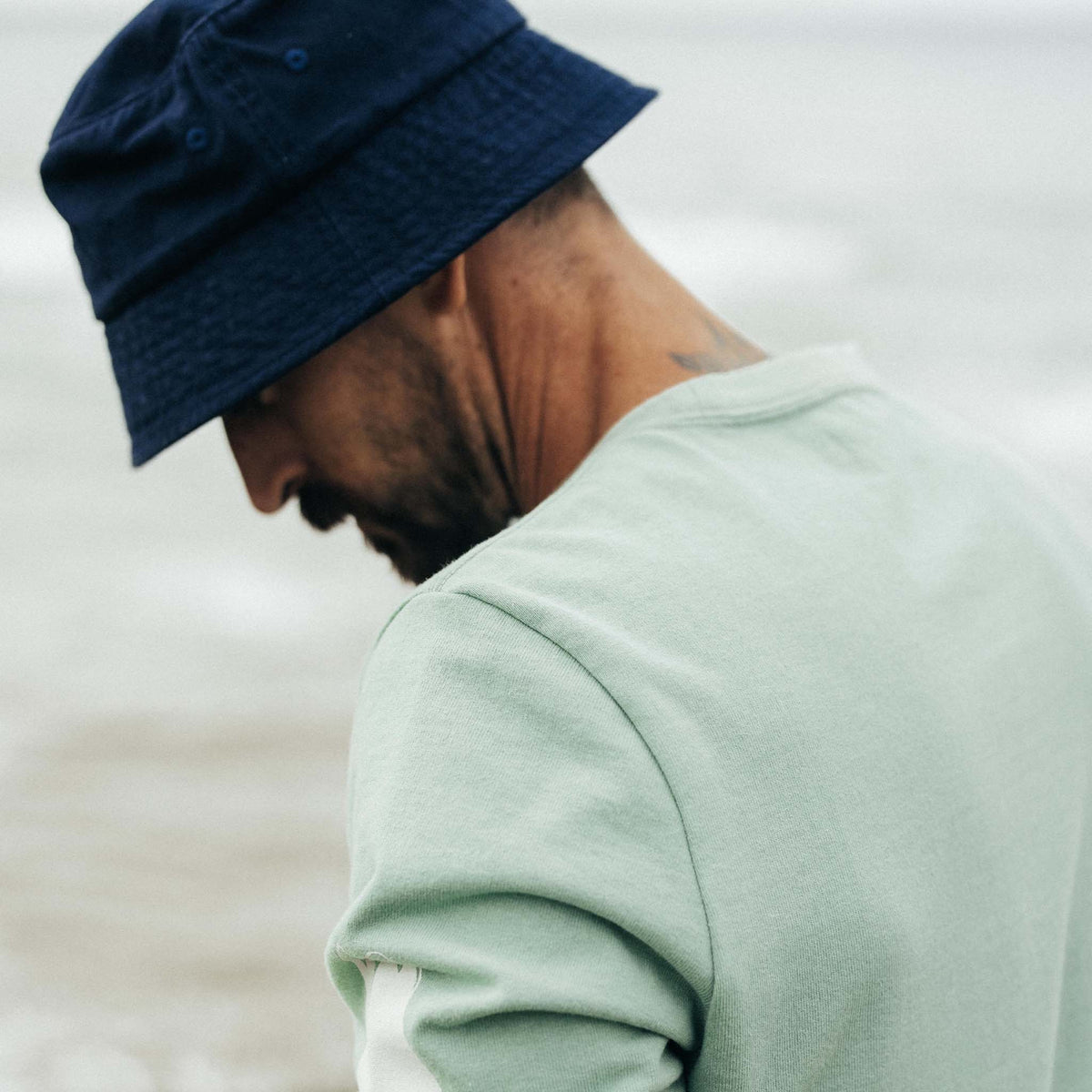 The Heavy Bag Long Sleeve in Party Wave