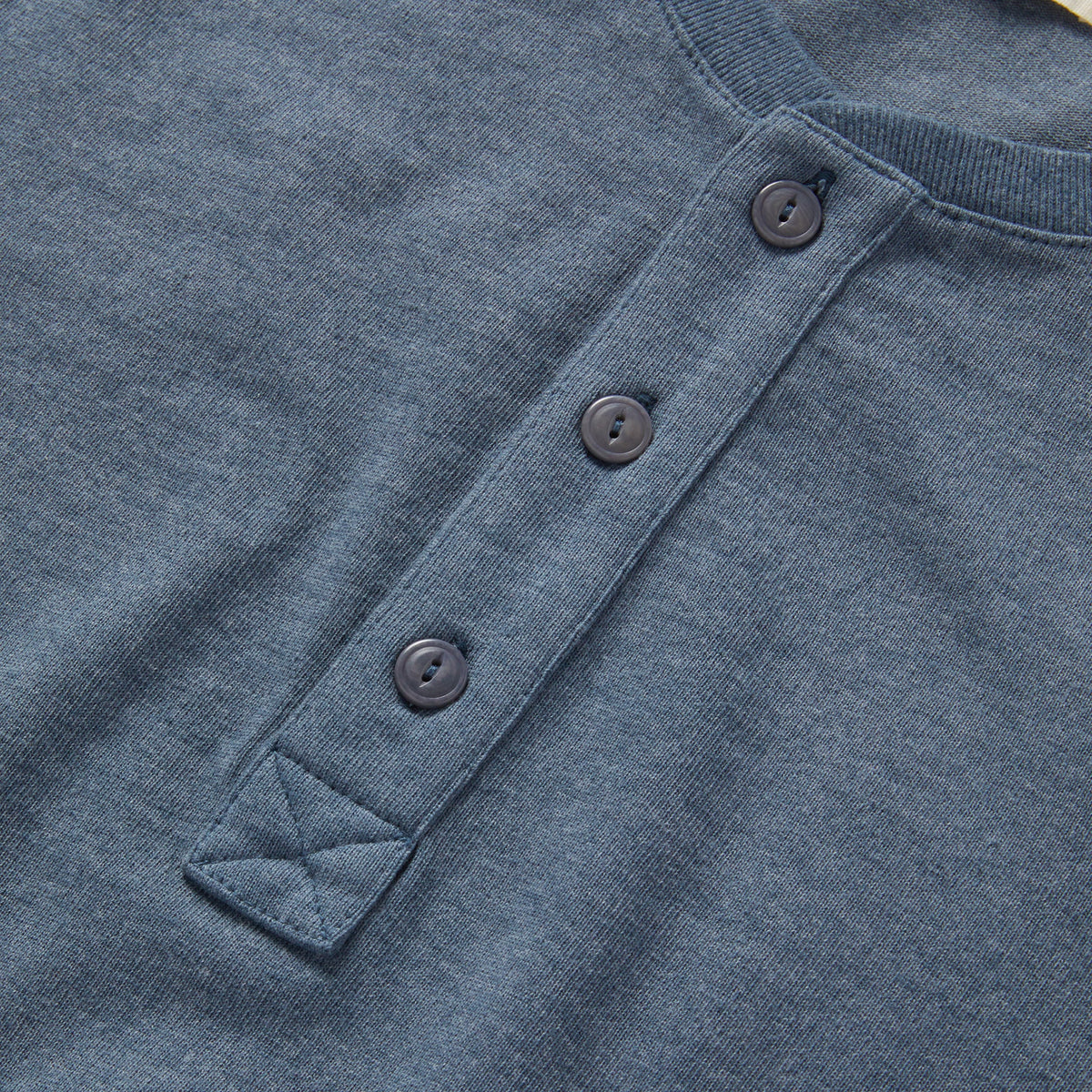The Short Sleeve Heavy Bag Henley in Storm