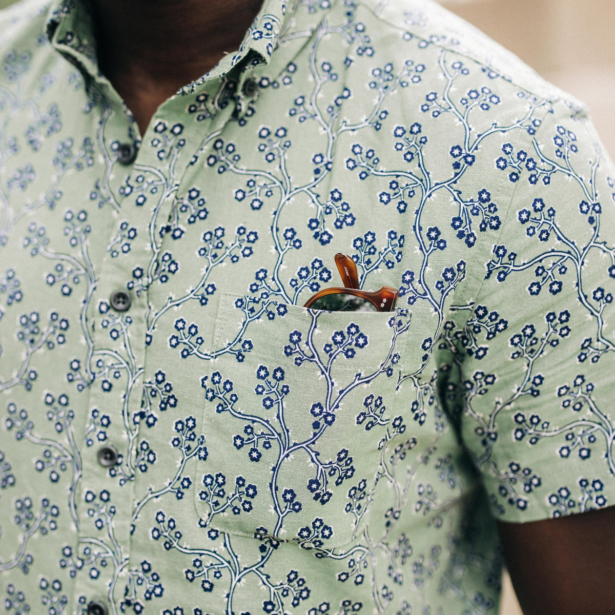 The Short Sleeve Jack in Vintage Cherry Blossom