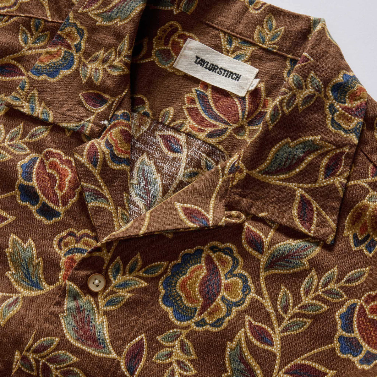 The Short Sleeve Davis Shirt in Burnt Toffee Print