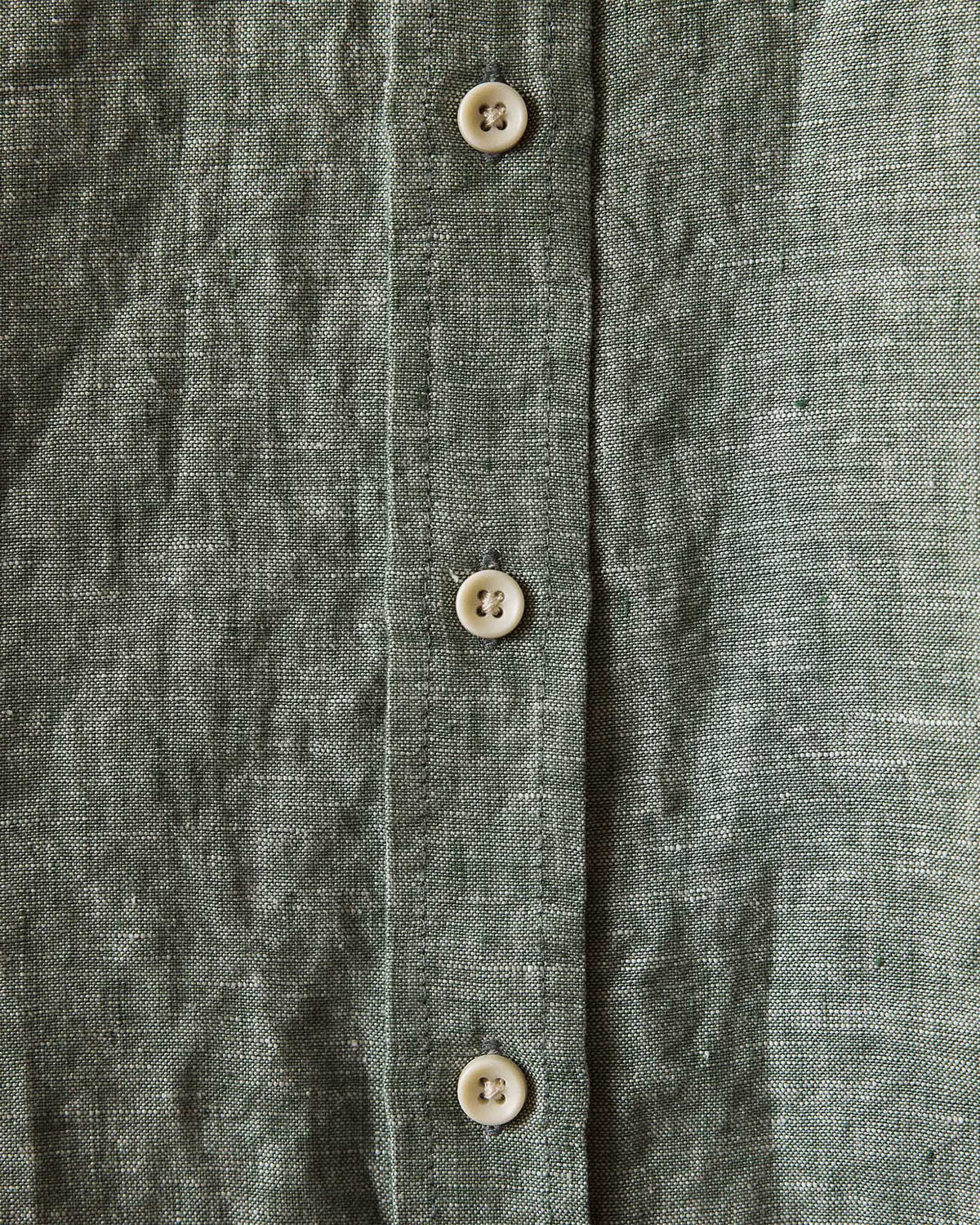 The Short Sleeve California in Cilantro Hemp