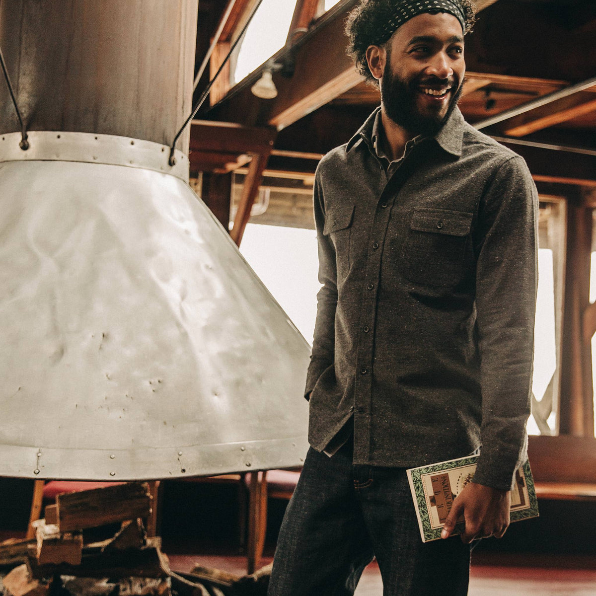 The Yosemite Shirt in Charcoal Donegal