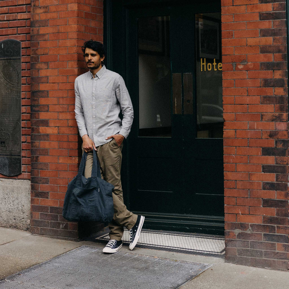 The Foundation Tote in Organic Navy