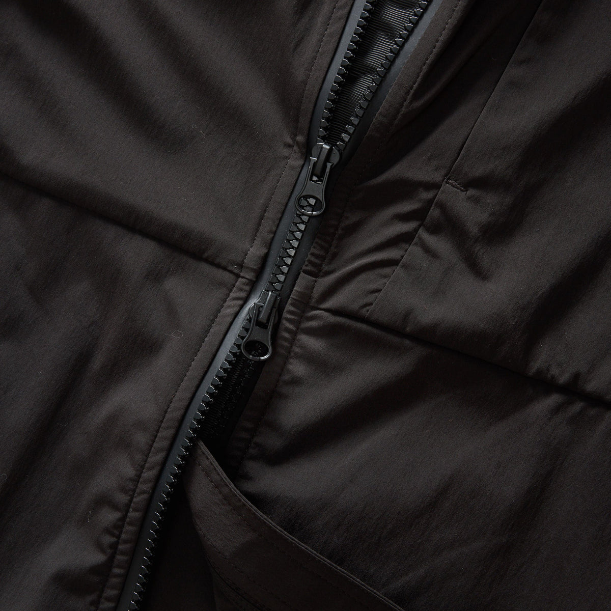 The Ridgeline Jacket in Coal