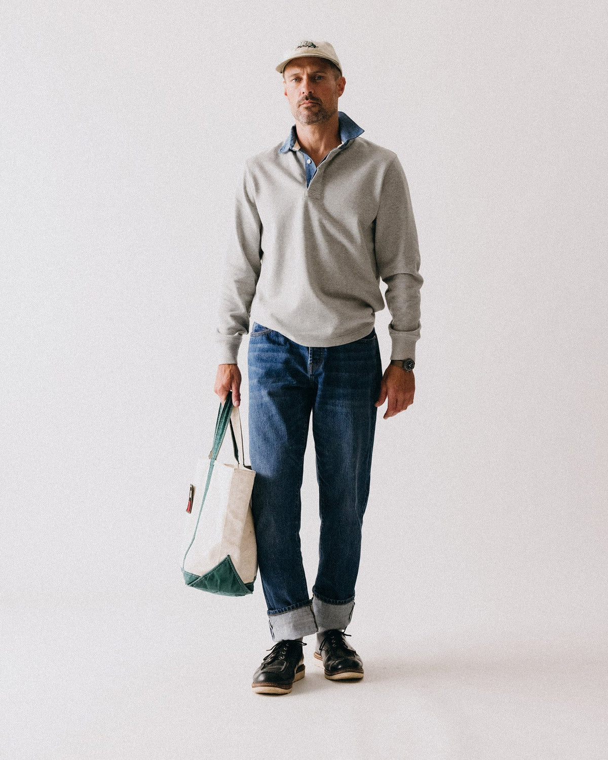 The Rugby Shirt in Heather Grey