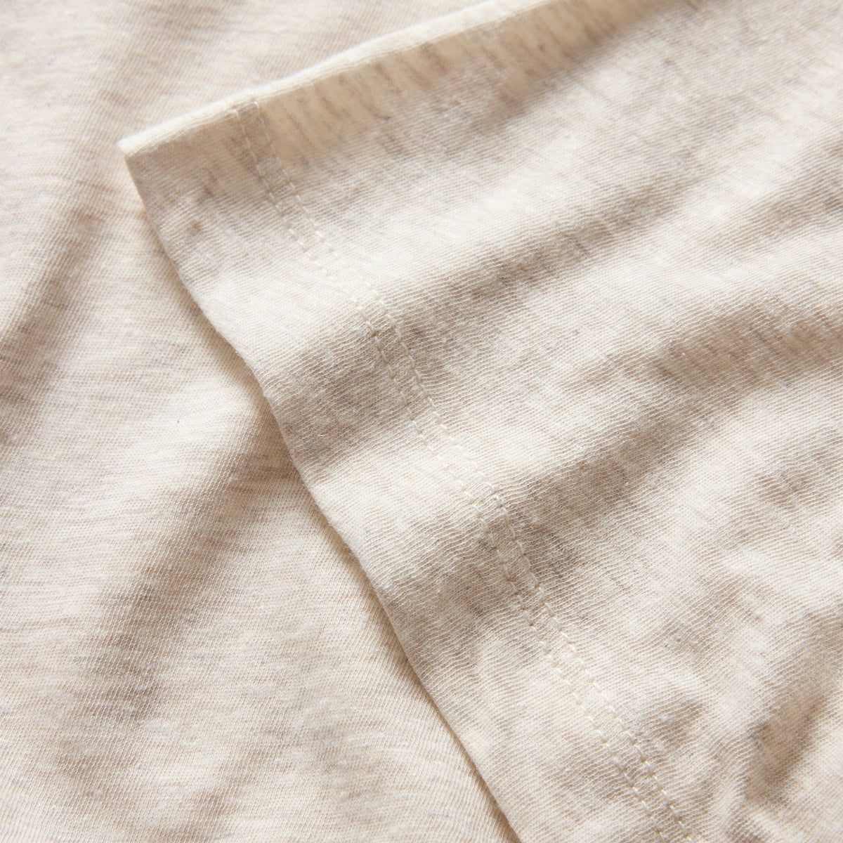 The Cotton Hemp Tee in Heather Oat