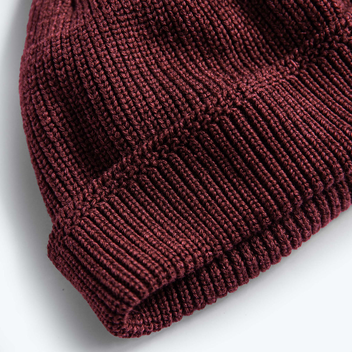 The Rib Beanie in Burgundy Heather