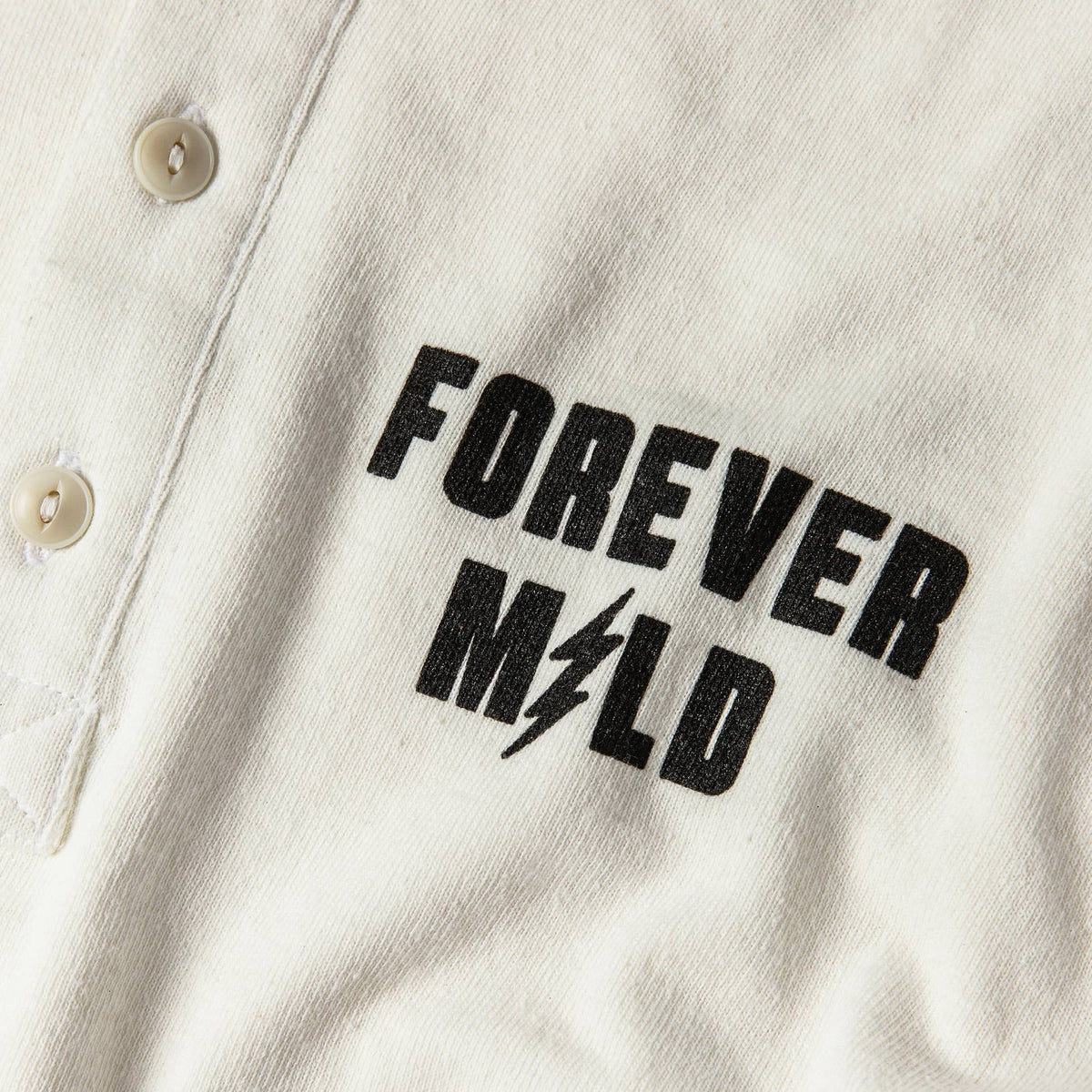 The Brother Moto Heavy Bag Henley in Forever Mild