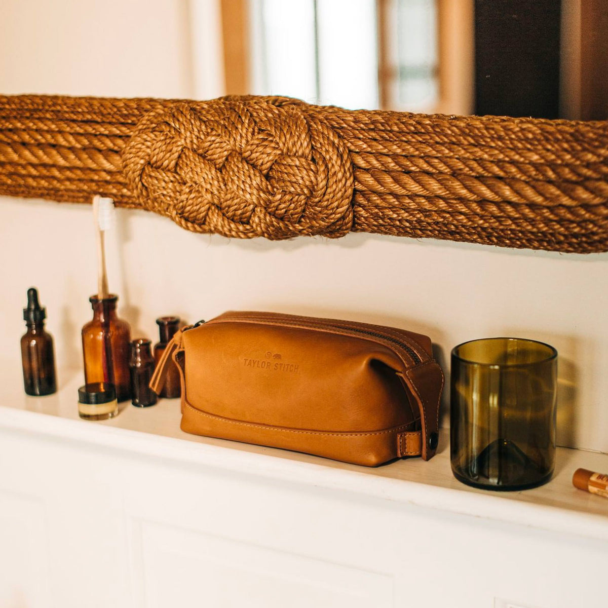 The Dopp Kit in Saddle Tan
