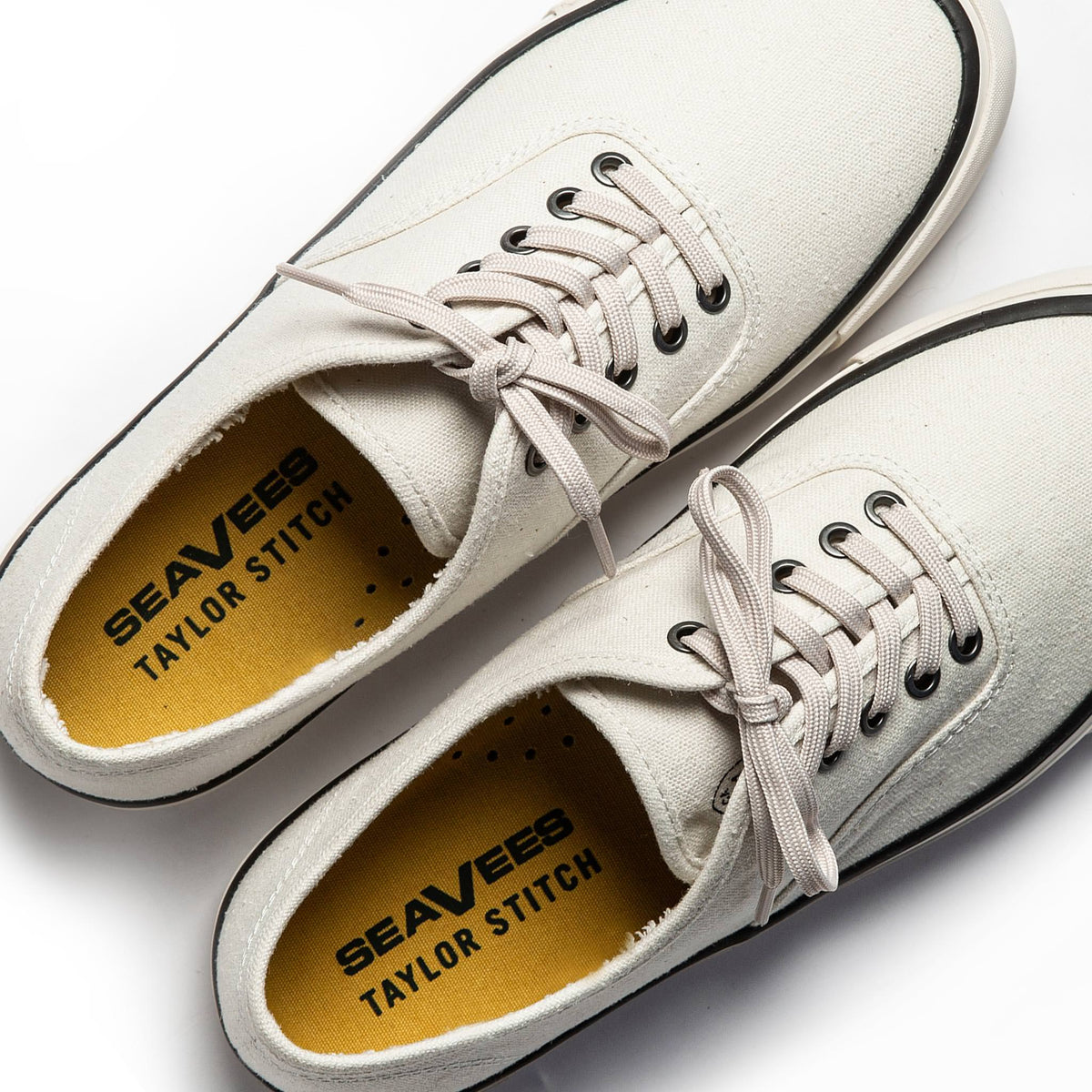 The Vista Sneaker in Natural Boss Duck