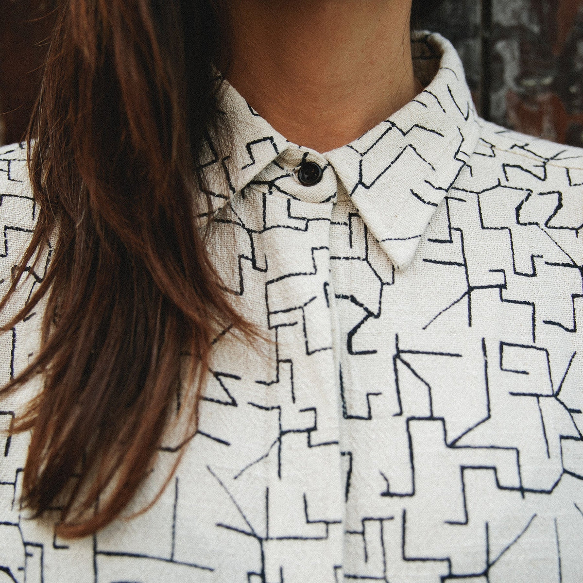 The Michelle Shirt in Maze Print