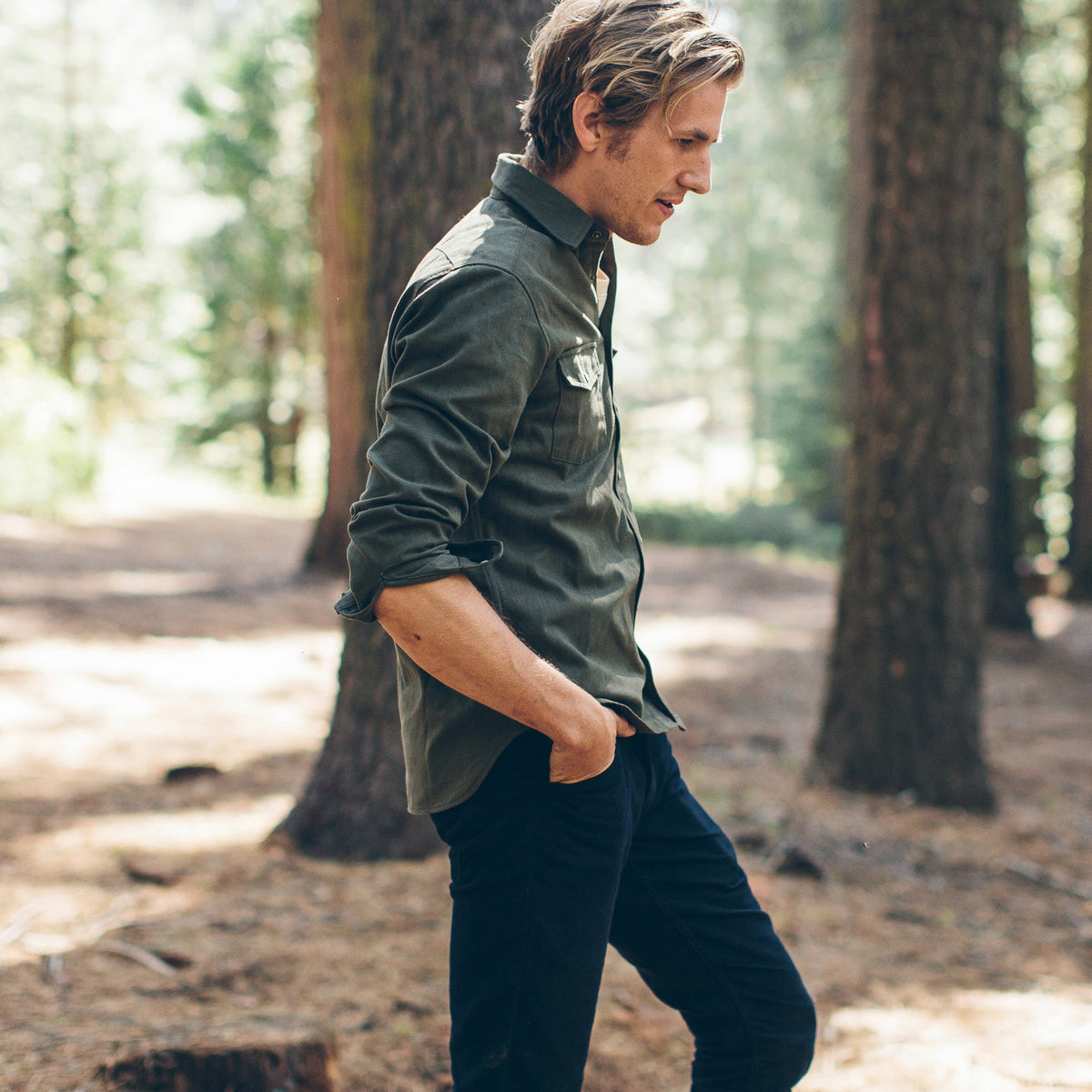 The Glacier Shirt in Olive Twill