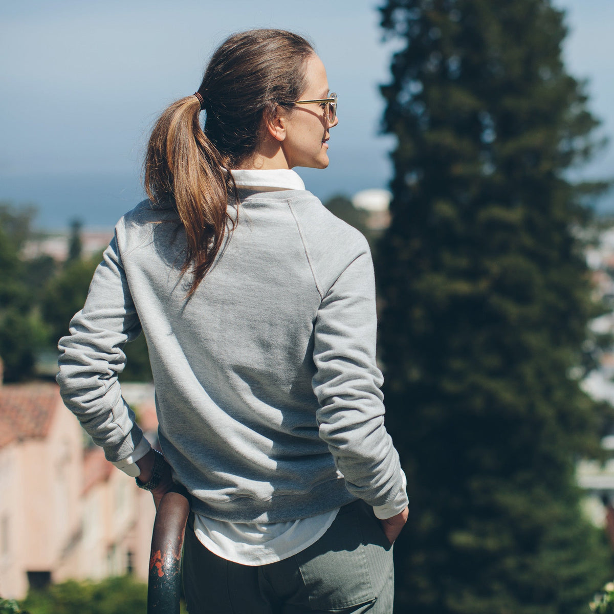 The Weekend Sweatshirt in Heather Grey