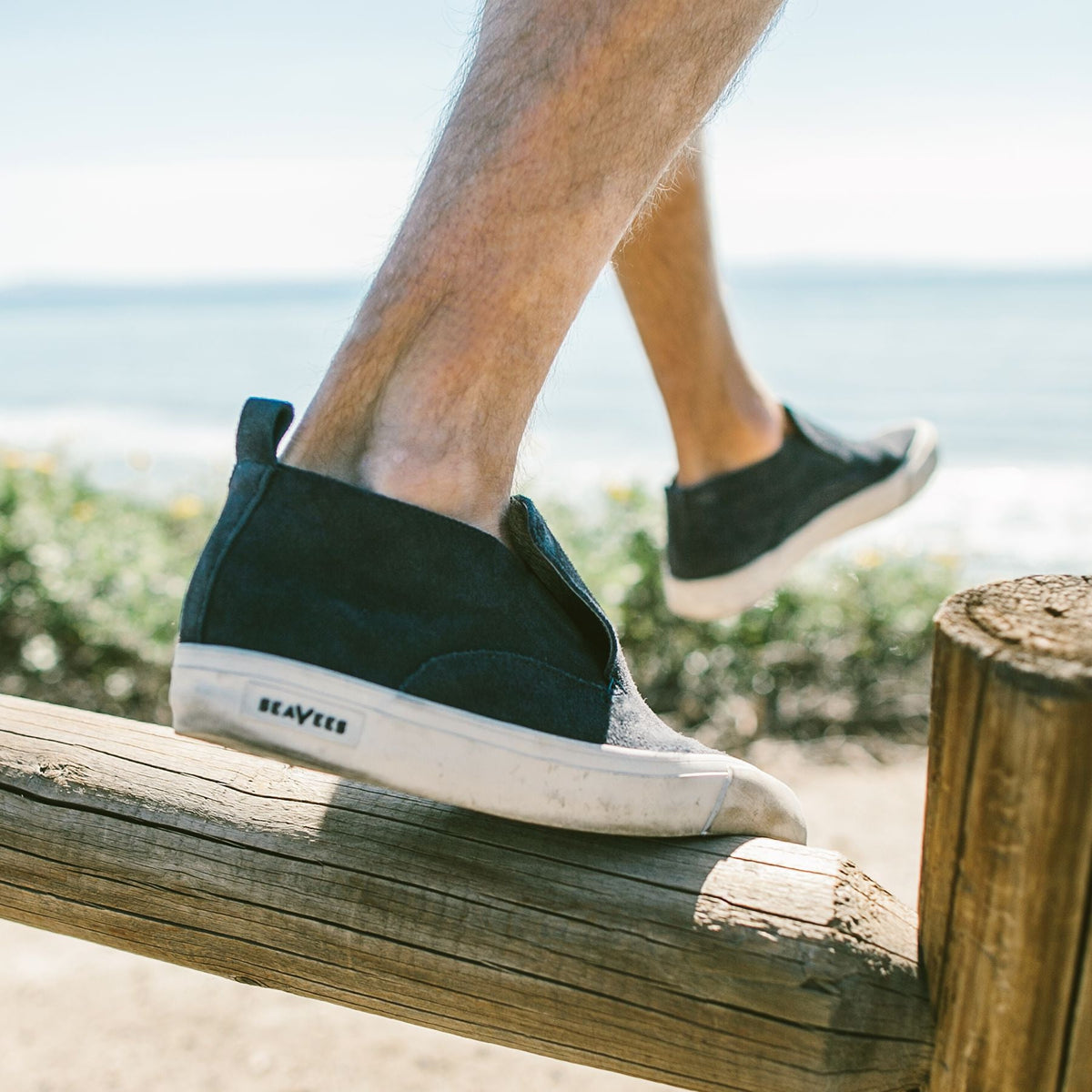 The Huntington Middie in Deep Navy