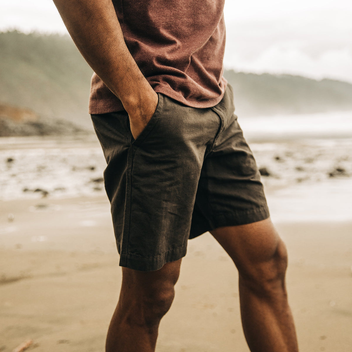 The Morse Short in Dark Charcoal Linen