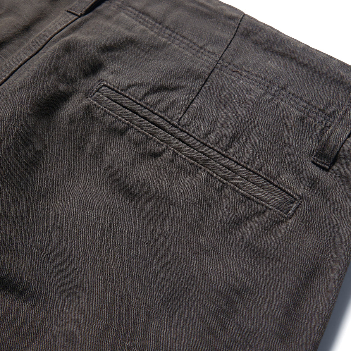 The Morse Short in Dark Charcoal Linen