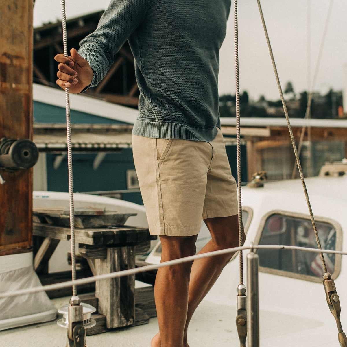 The Morse Short in Sand Linen