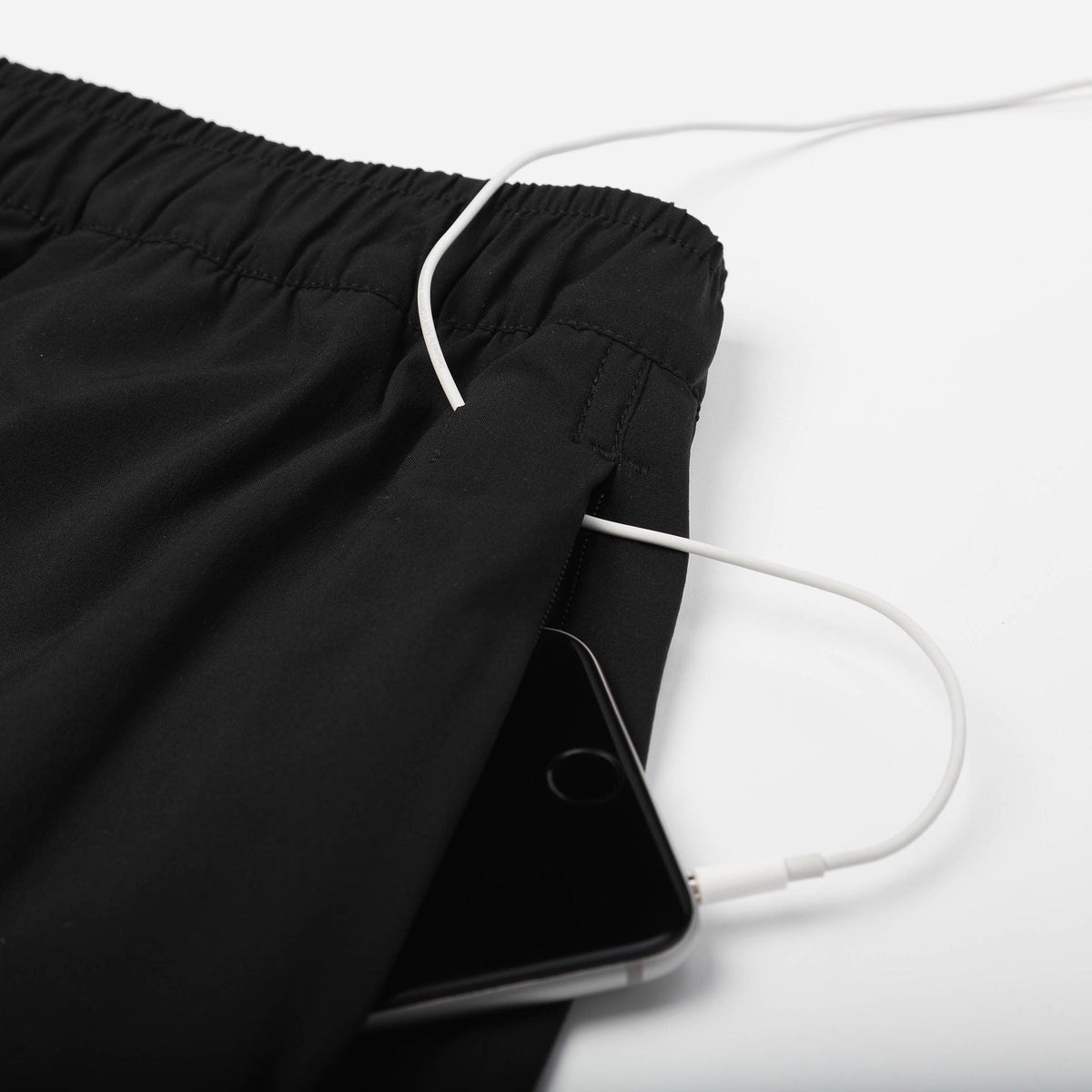 The Myles Momentum Short in Charcoal