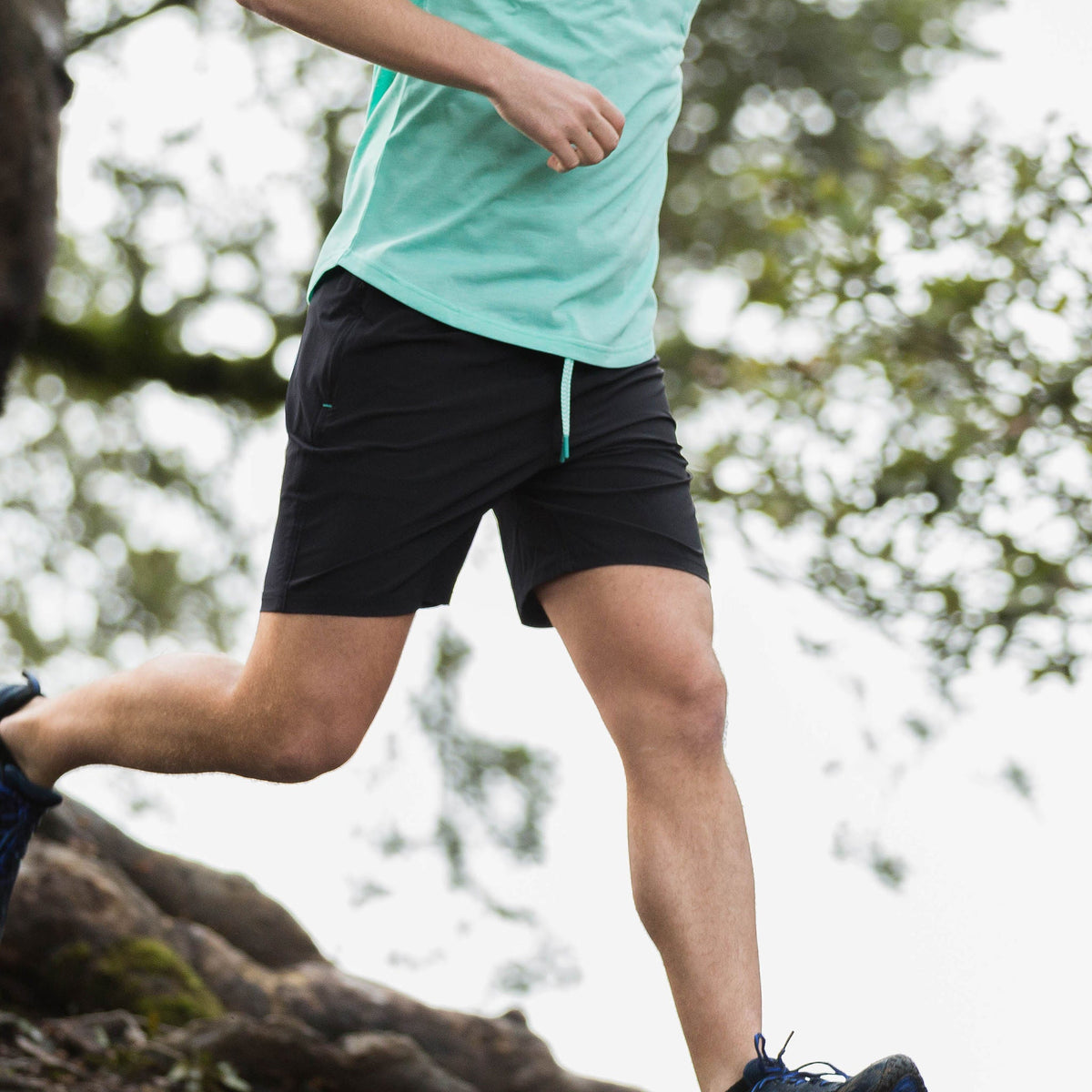 The Myles Momentum Short in Charcoal