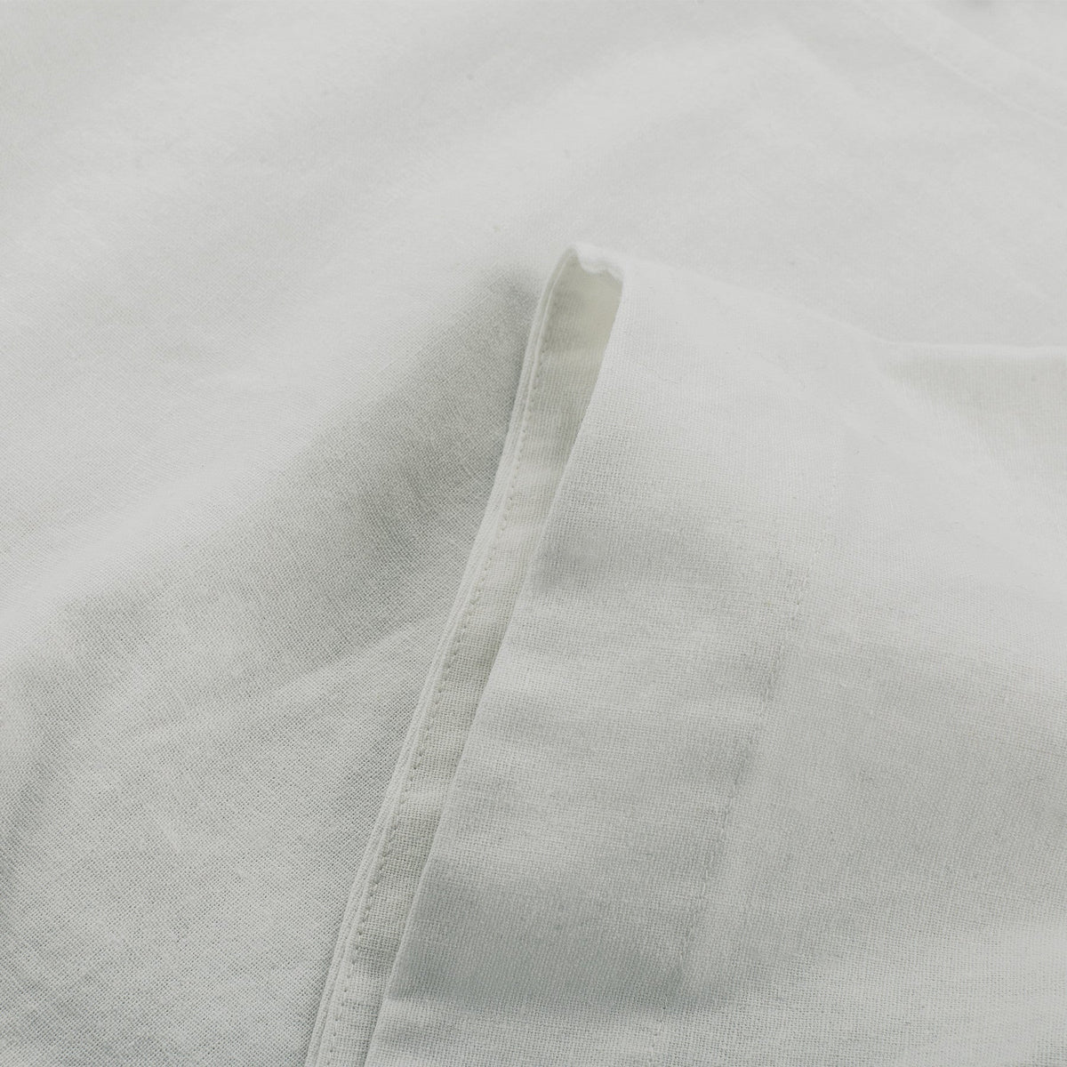 The Sonoma Top in Natural Linen