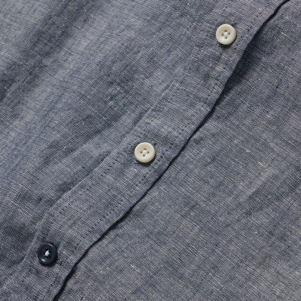 The Short Sleeve California in Navy Hemp