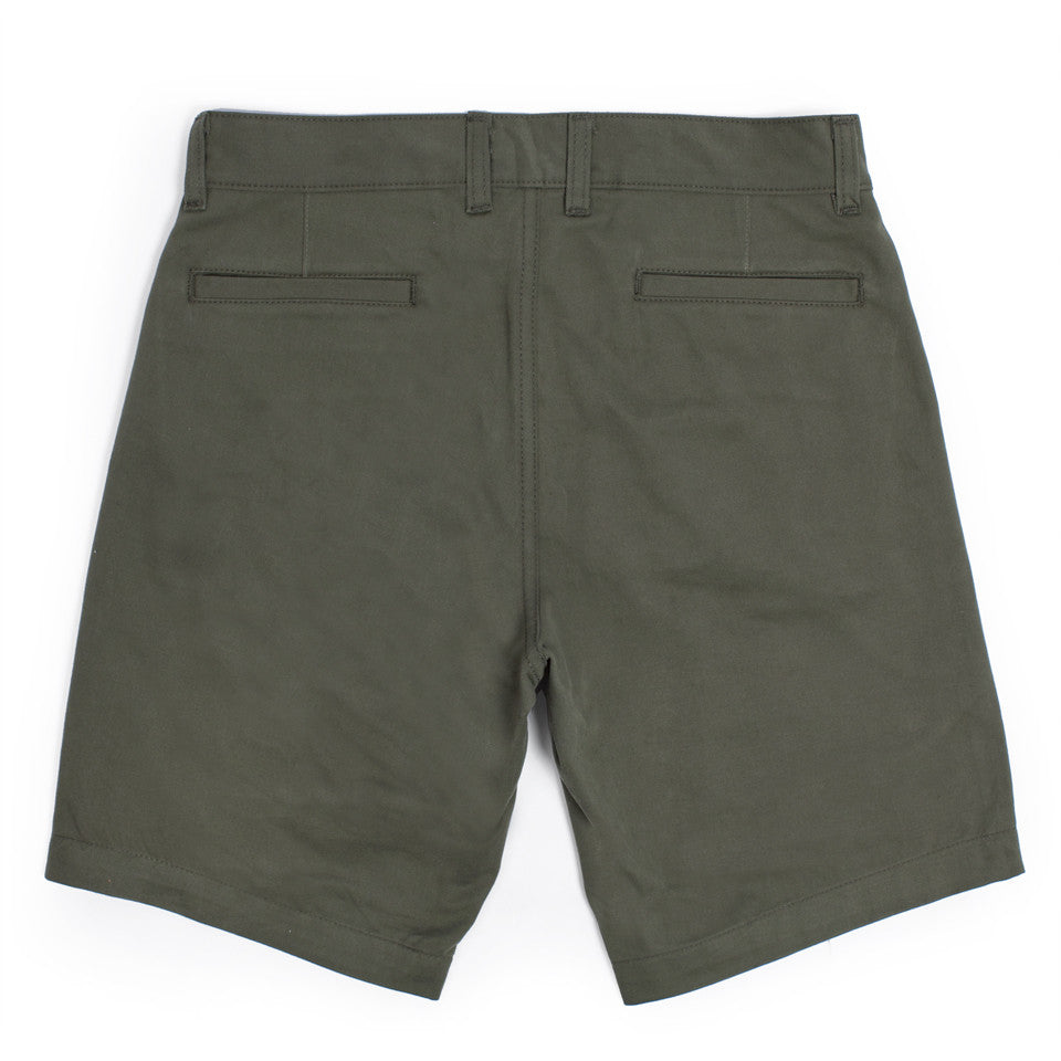 Traveler Shorts in Olive Twill