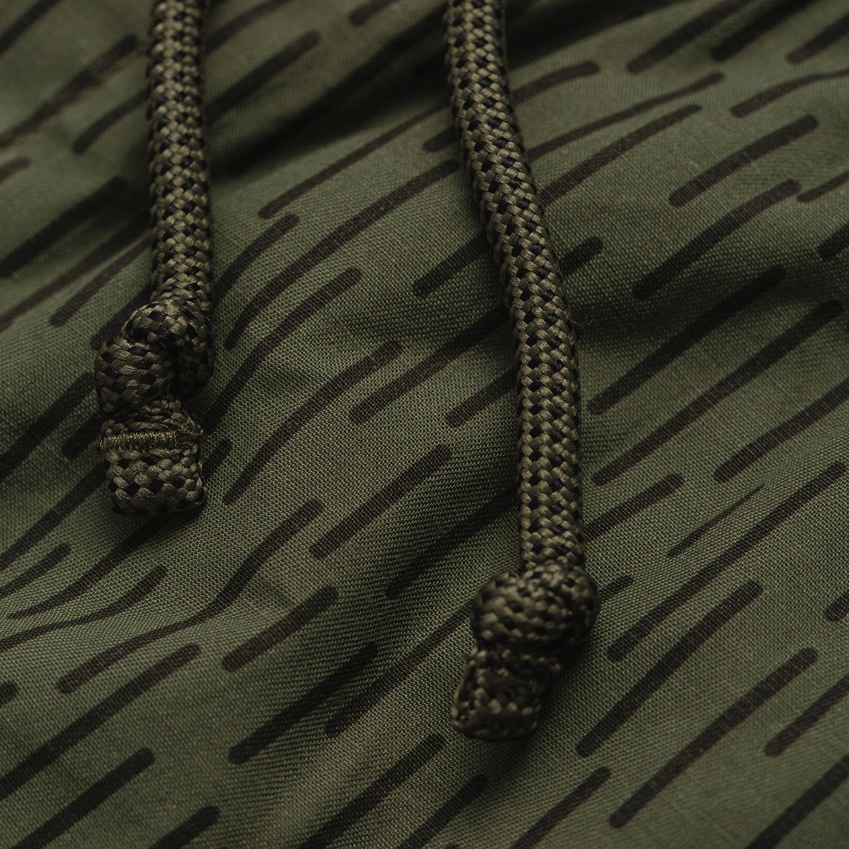 The Après Short in Rain Drop Camo