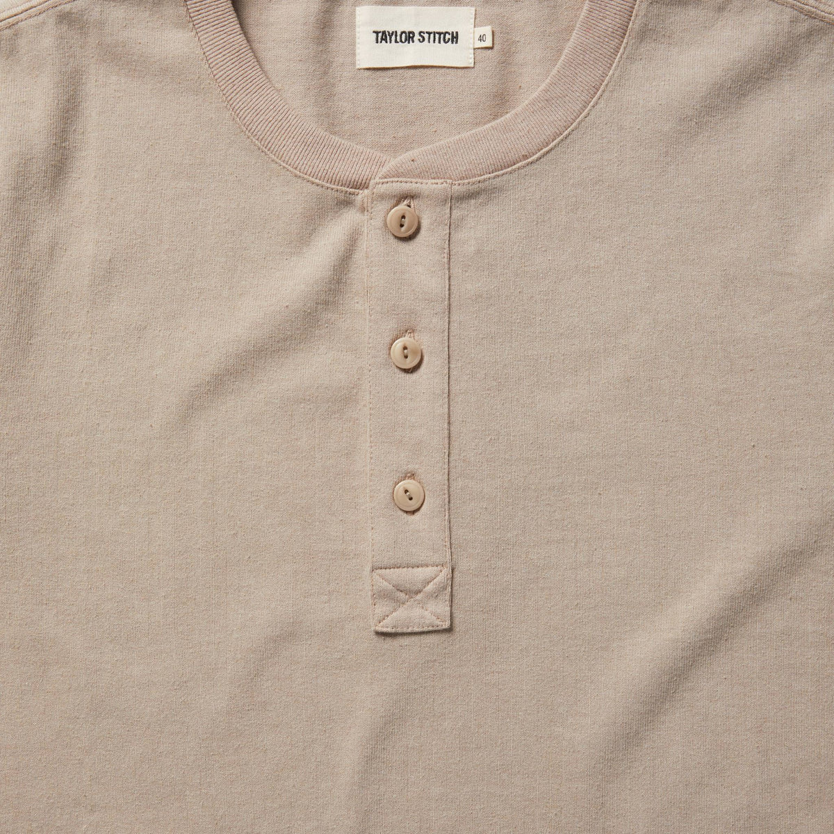 The Short Sleeve Heavy Bag Henley in Sand