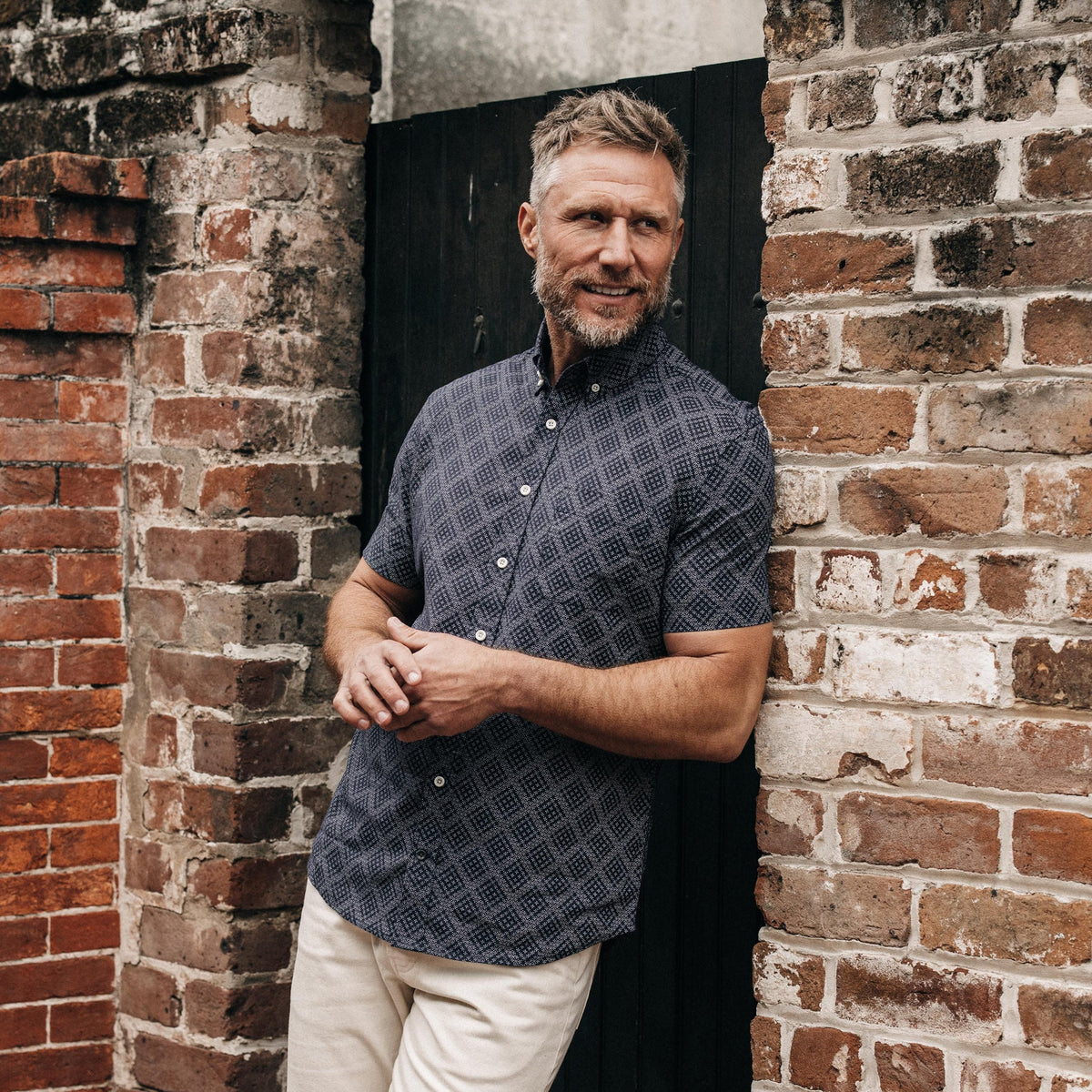The Short Sleeve Jack in Navy Diamond