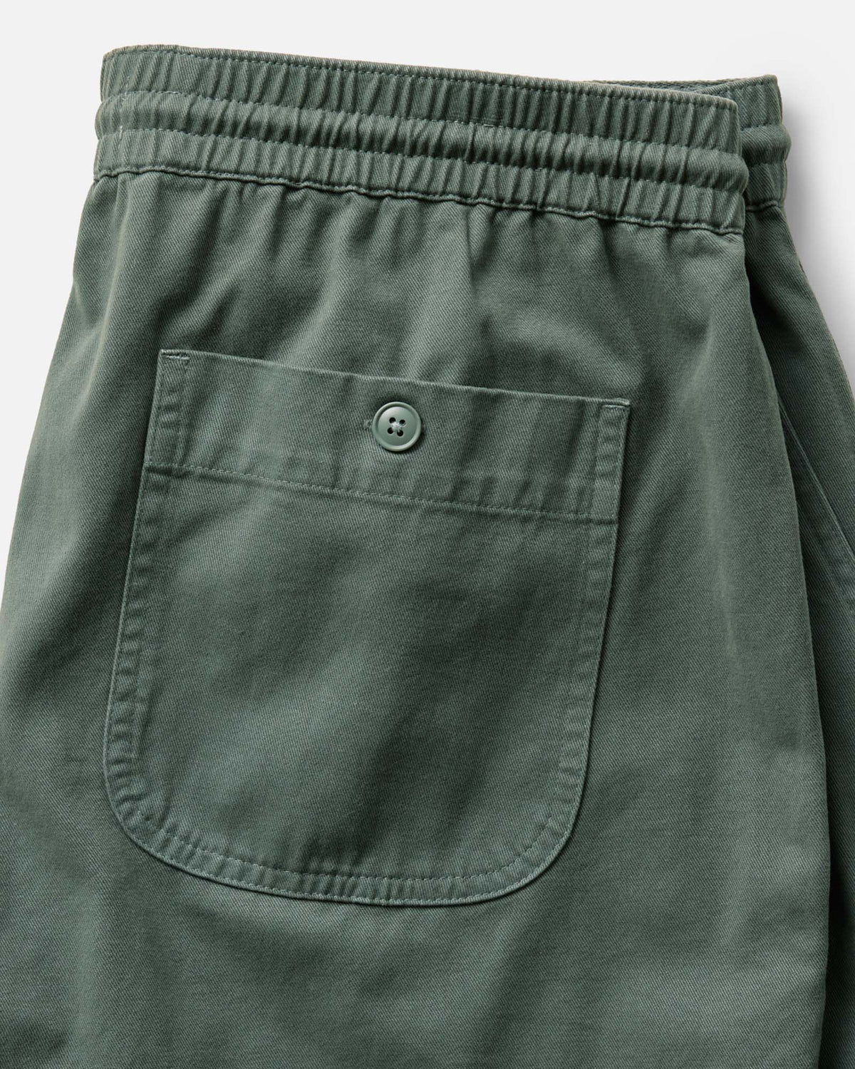The Apres Short in Organic Deep Sea Foundation Twill