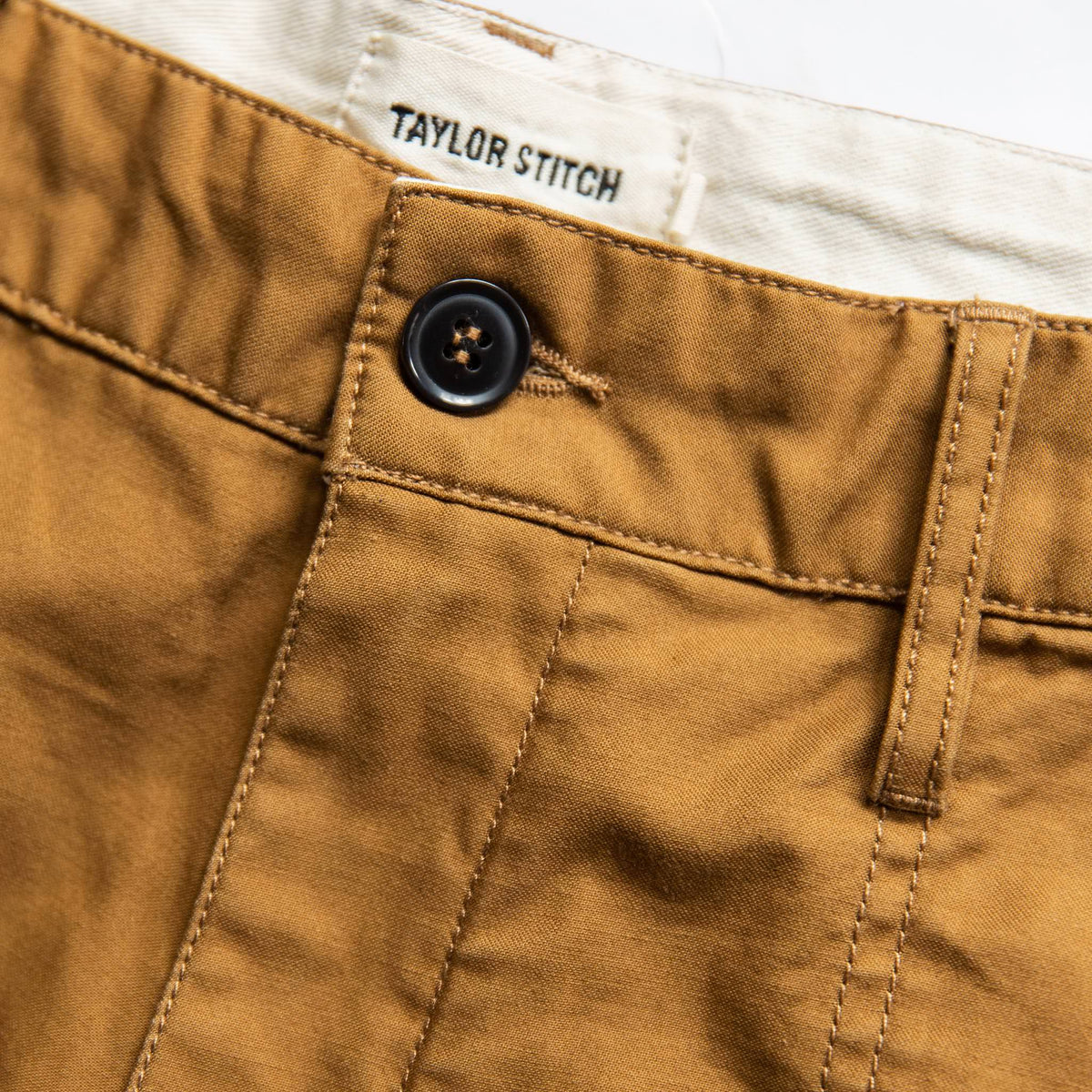 The Trail Short in Tobacco