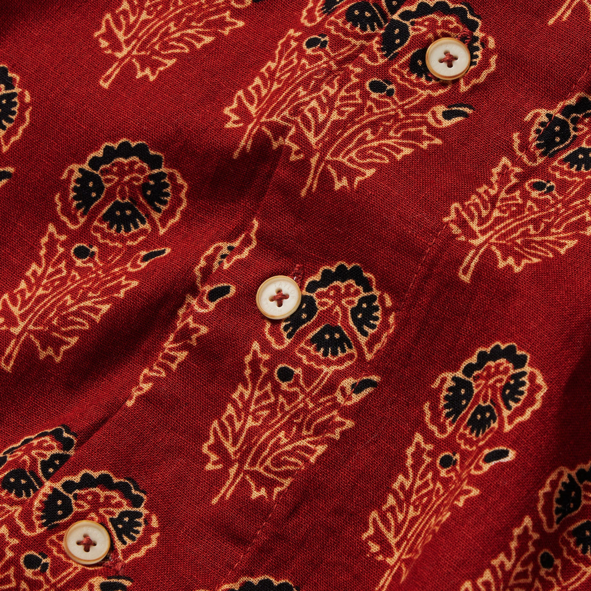 The Short Sleeve Hawthorne in Rust Floral