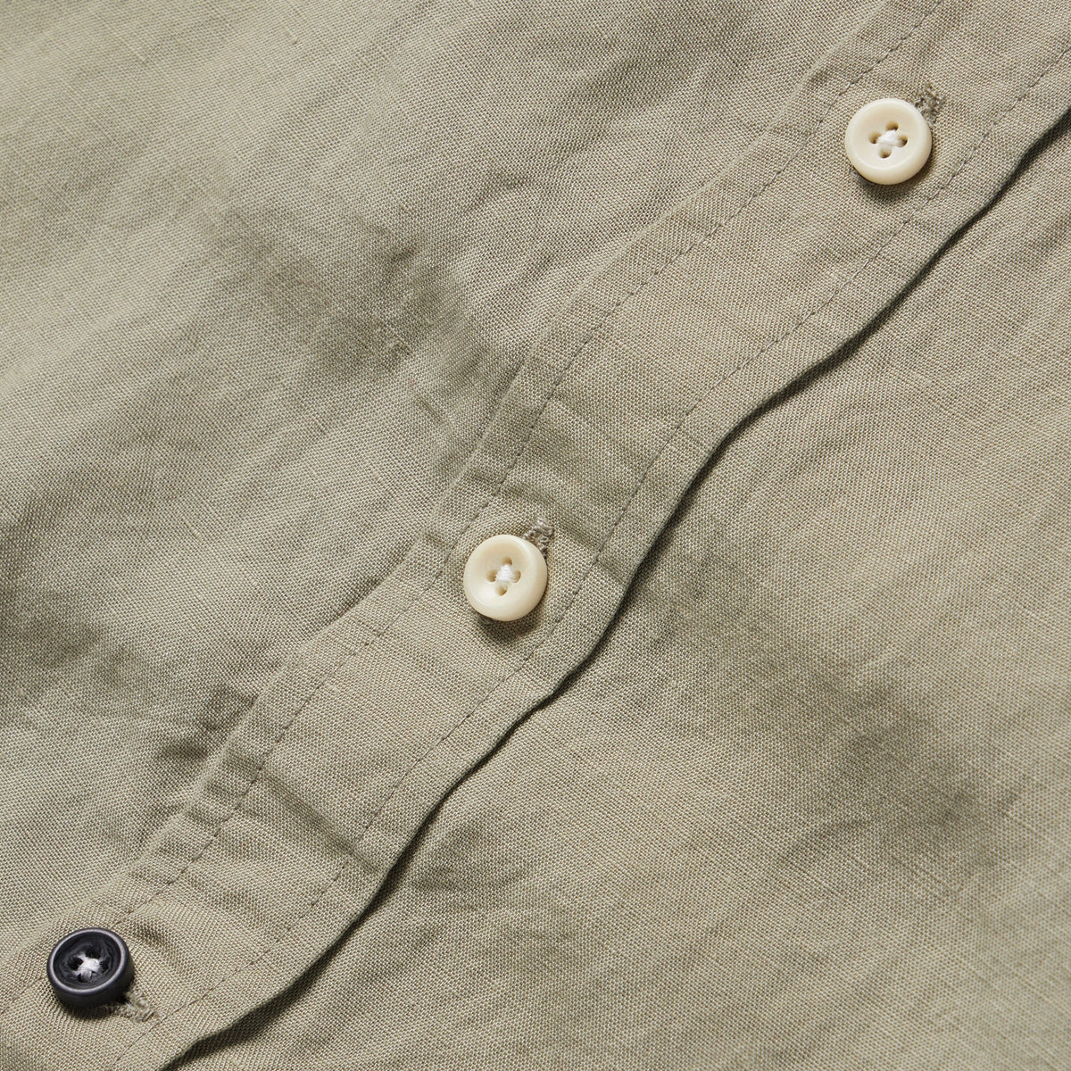 The Short Sleeve Jack in Sage and Natural