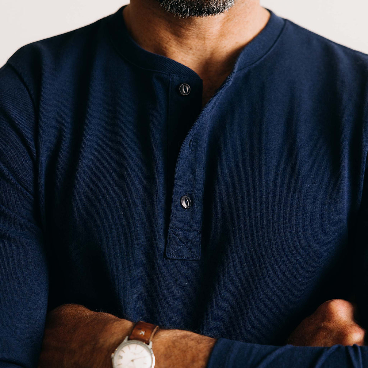 The Heavy Bag Henley in Navy