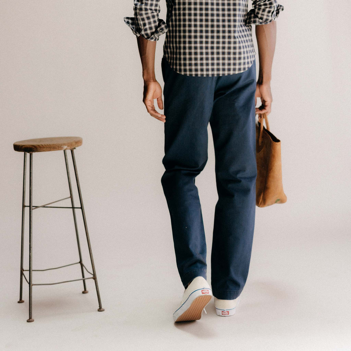 The Matlow Pant in Dark Navy Herringbone