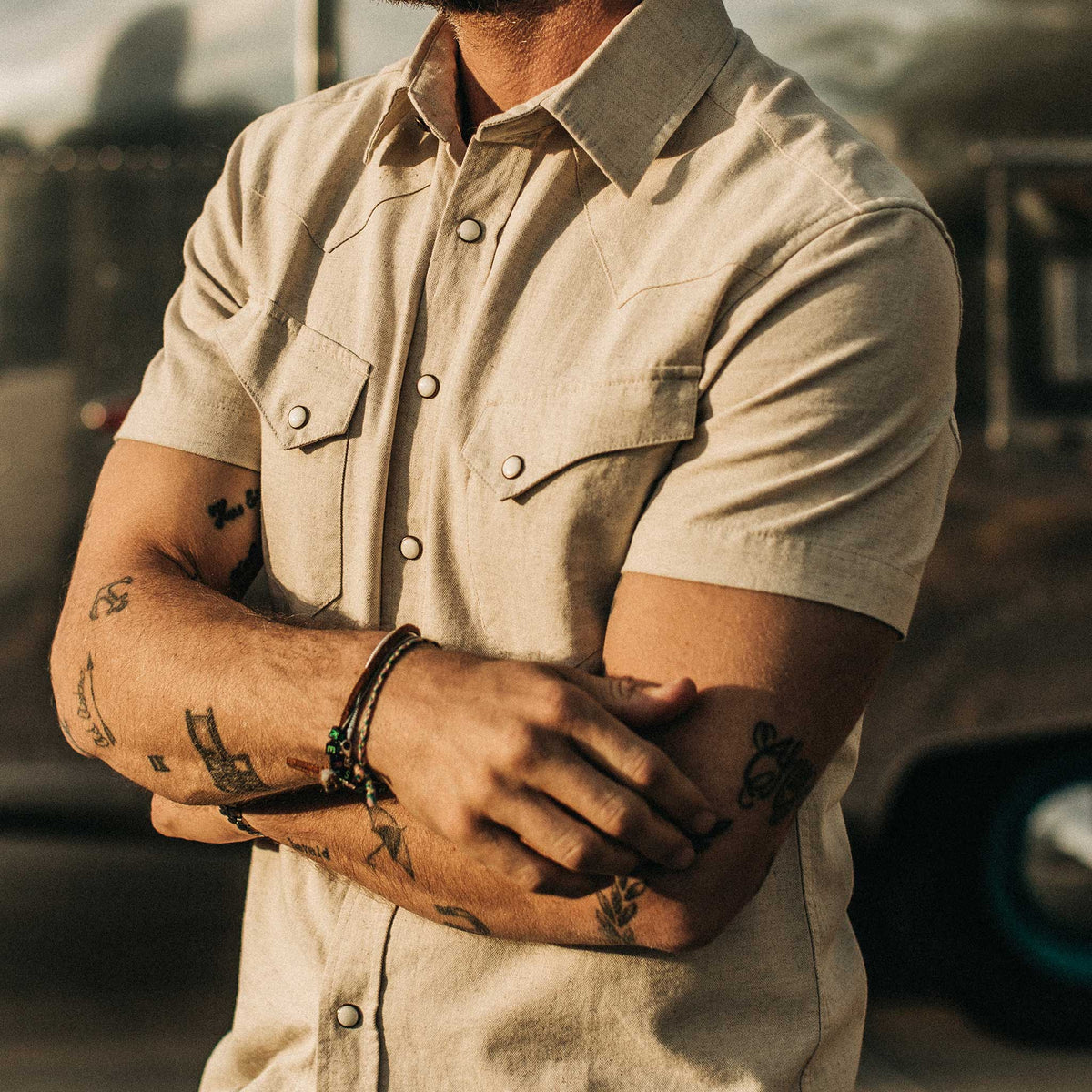 The Short Sleeve Western in Natural Herringbone