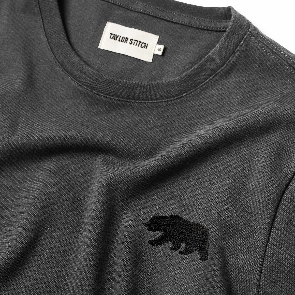 The Embroidered Heavy Bag Tee in Grey Bear