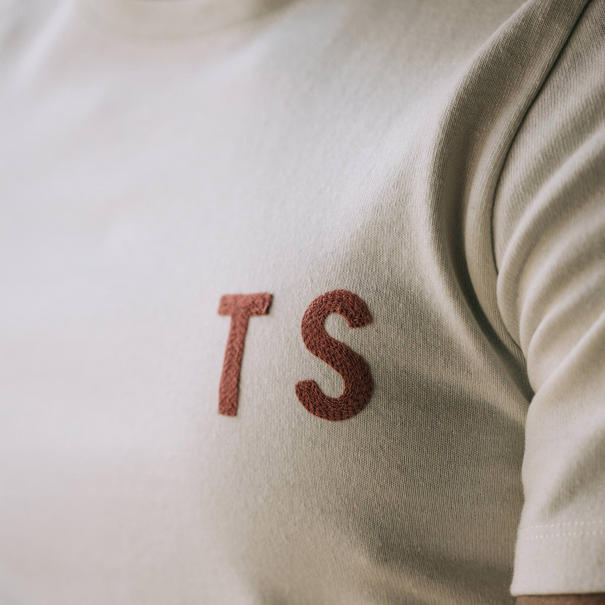 The Embroidered Heavy Bag Tee in Natural TS
