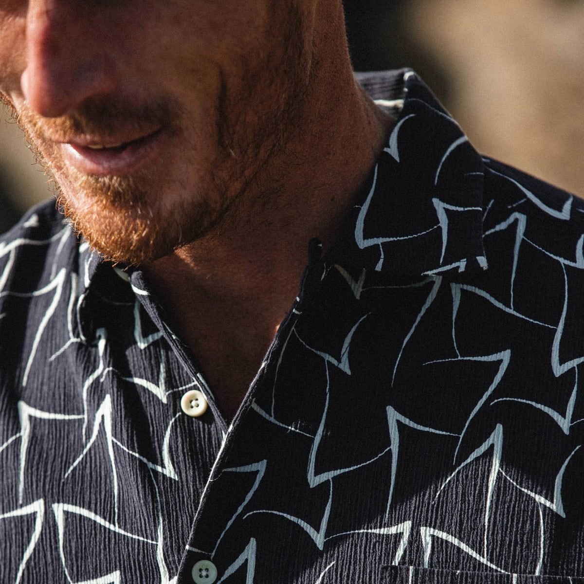 The Short Sleeve Hawthorne in Dark Navy Seagull