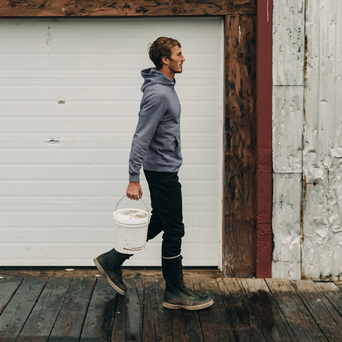 The Shackleton Hoodie in Ocean