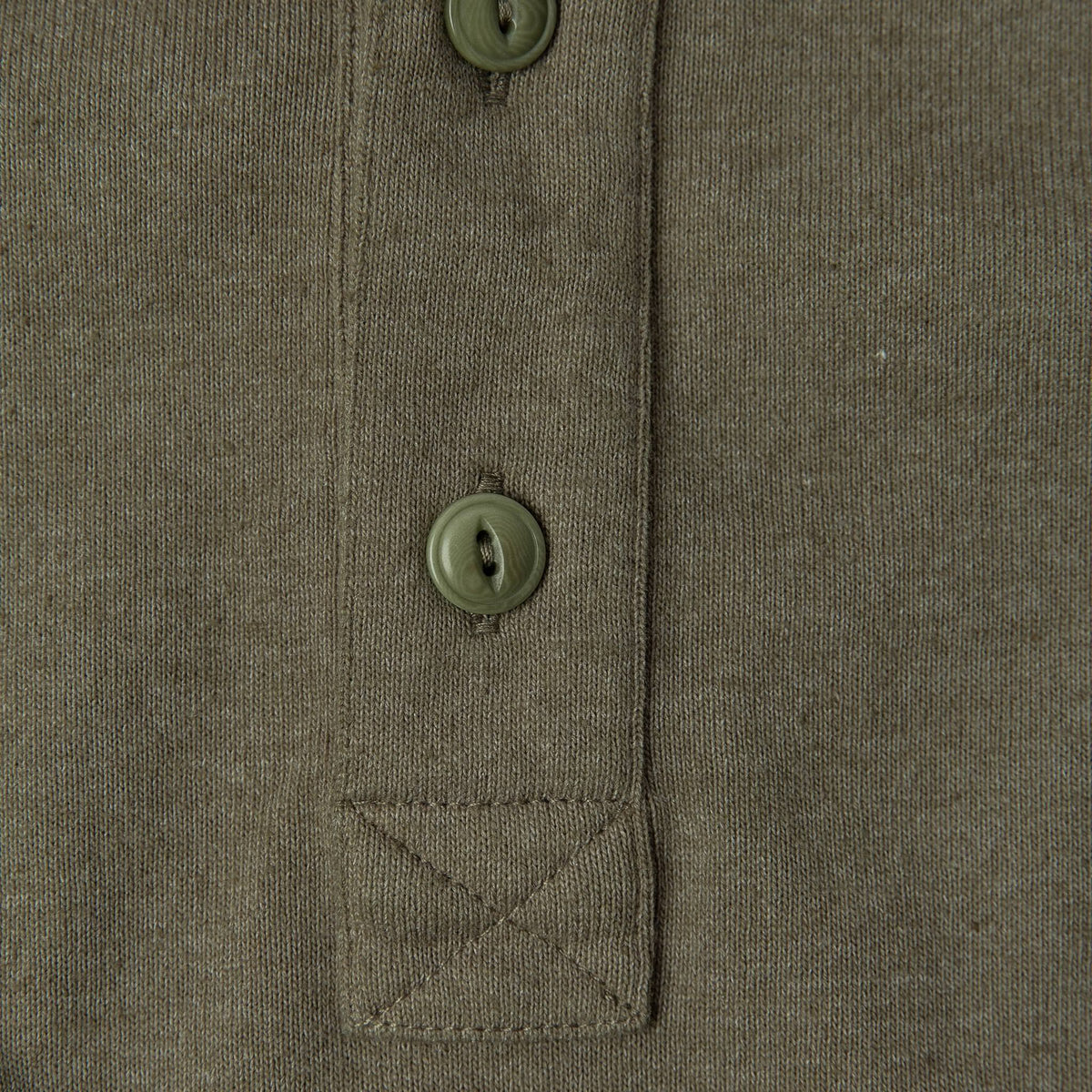 The Short Sleeve Heavy Bag Henley in Washed Olive
