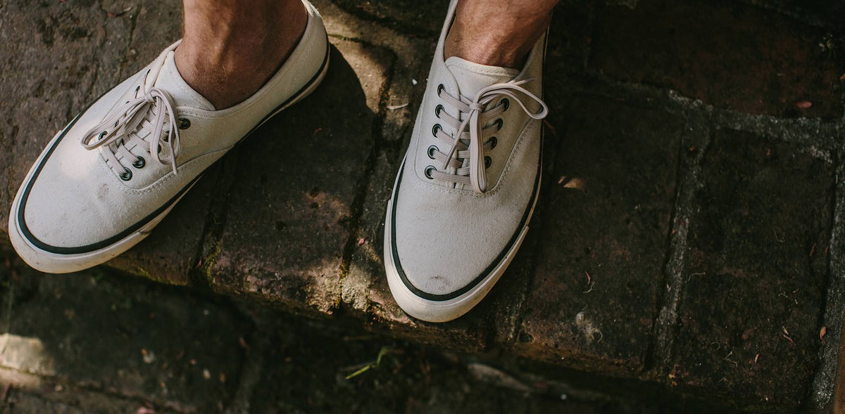 The Vista Sneaker in Natural Boss Duck