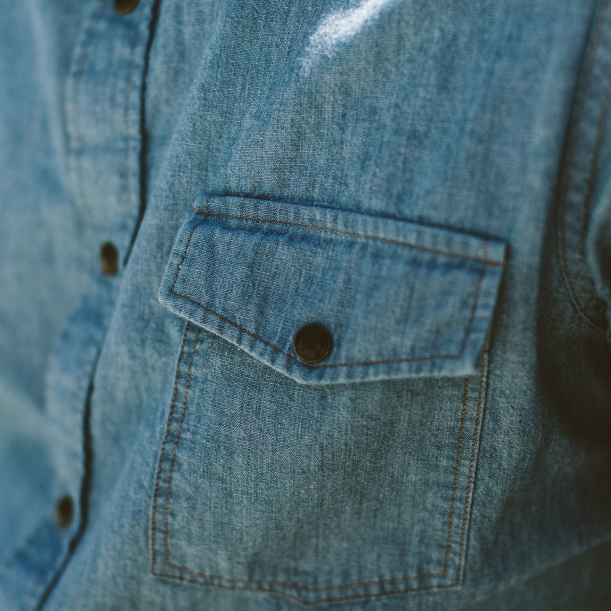 The Oxnard in Sun Bleached Chambray