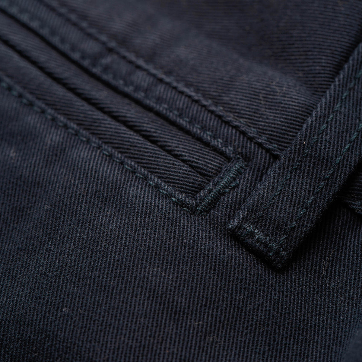 The Slim Chino in Organic Navy